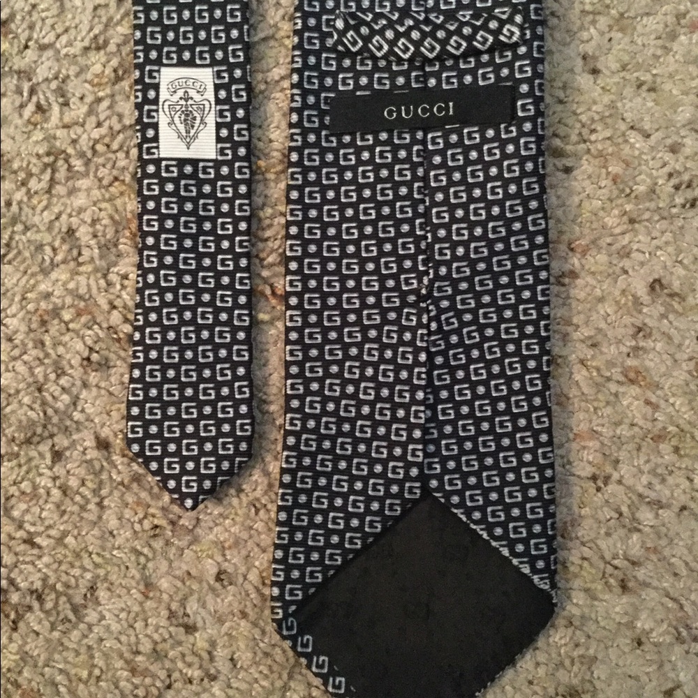 GUCCI GUCCISIMA GG LOGO VINTAGE TIE - Picture 6 of 7